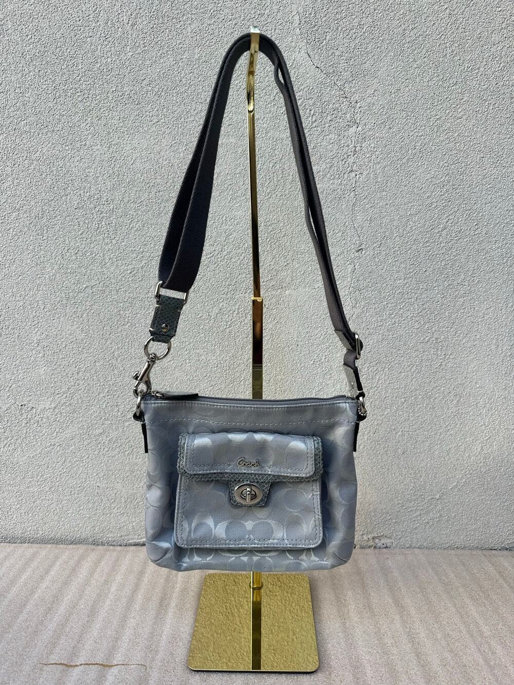 Coach Penelope Swingpack Gray Signature Jacquard Convertible Crossbody Bag